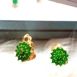 Beautiful Natural A jade burmese clip on earrings for wonderful gifts. 1 pairs.